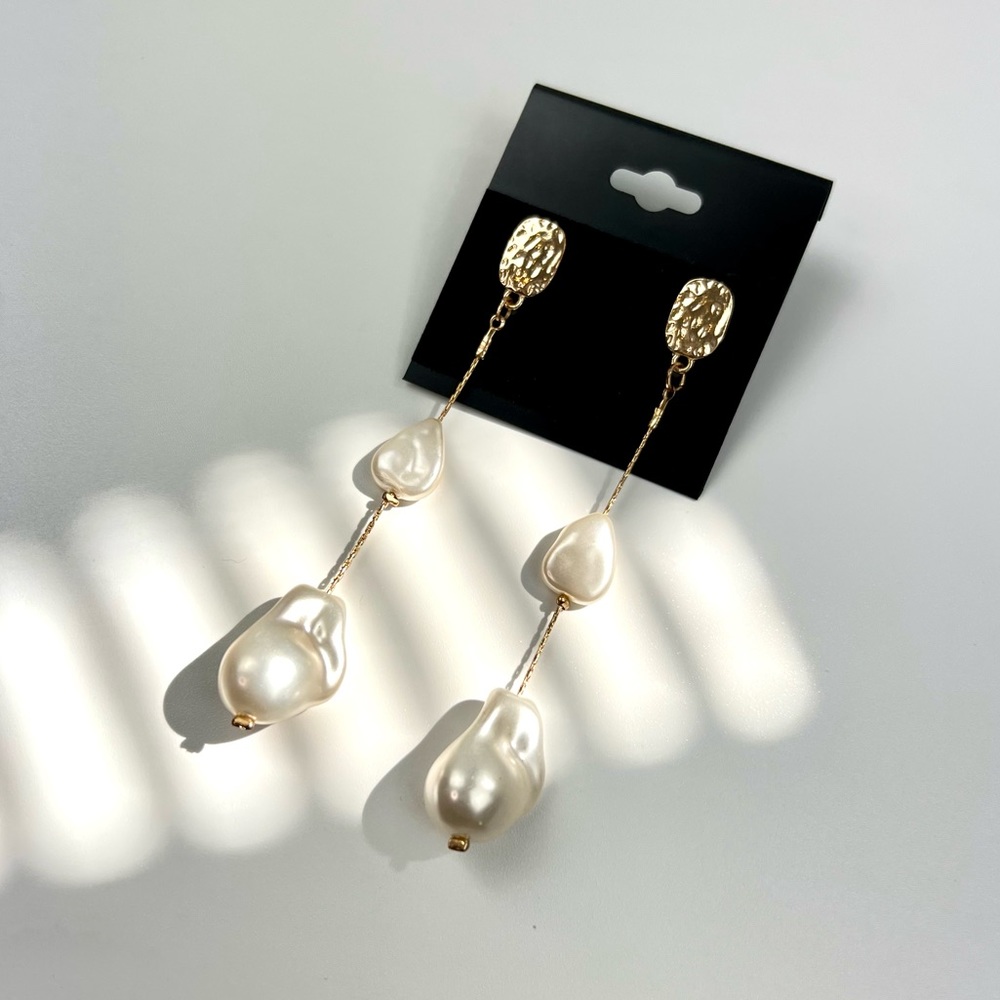 Two Tiered White Pearl Drop Earrings